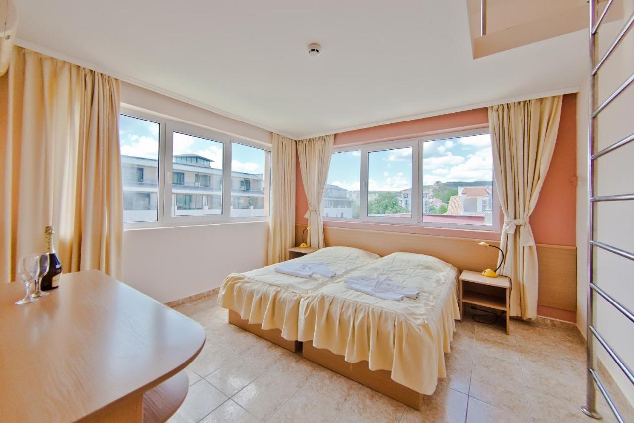 בלצ'יק Family Hotel Morska Zvezda מראה חיצוני תמונה