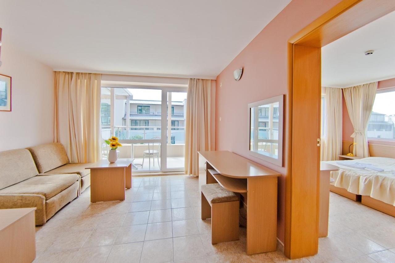 בלצ'יק Family Hotel Morska Zvezda מראה חיצוני תמונה