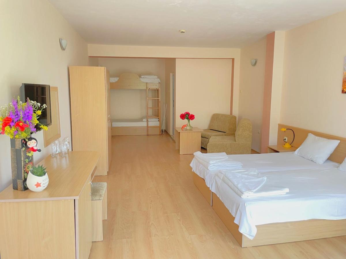בלצ'יק Family Hotel Morska Zvezda מראה חיצוני תמונה