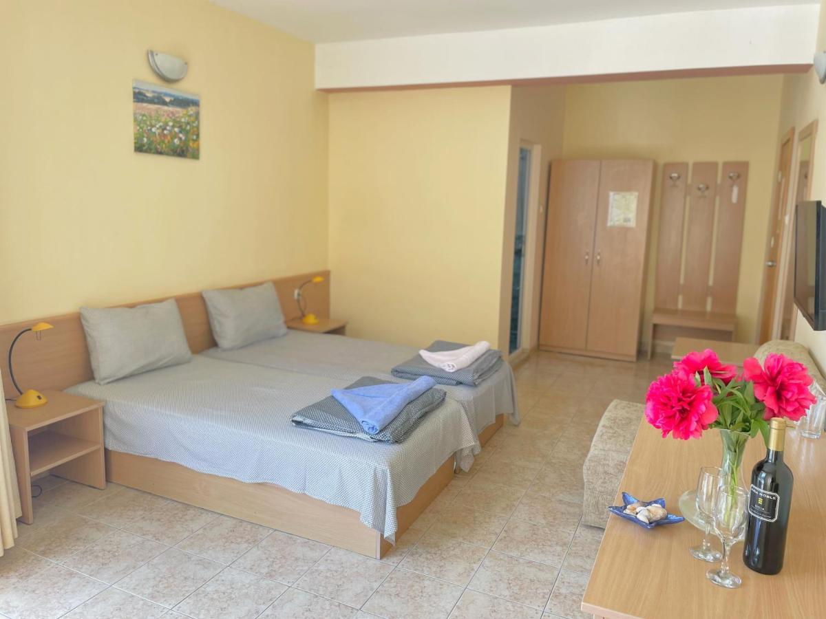 בלצ'יק Family Hotel Morska Zvezda מראה חיצוני תמונה