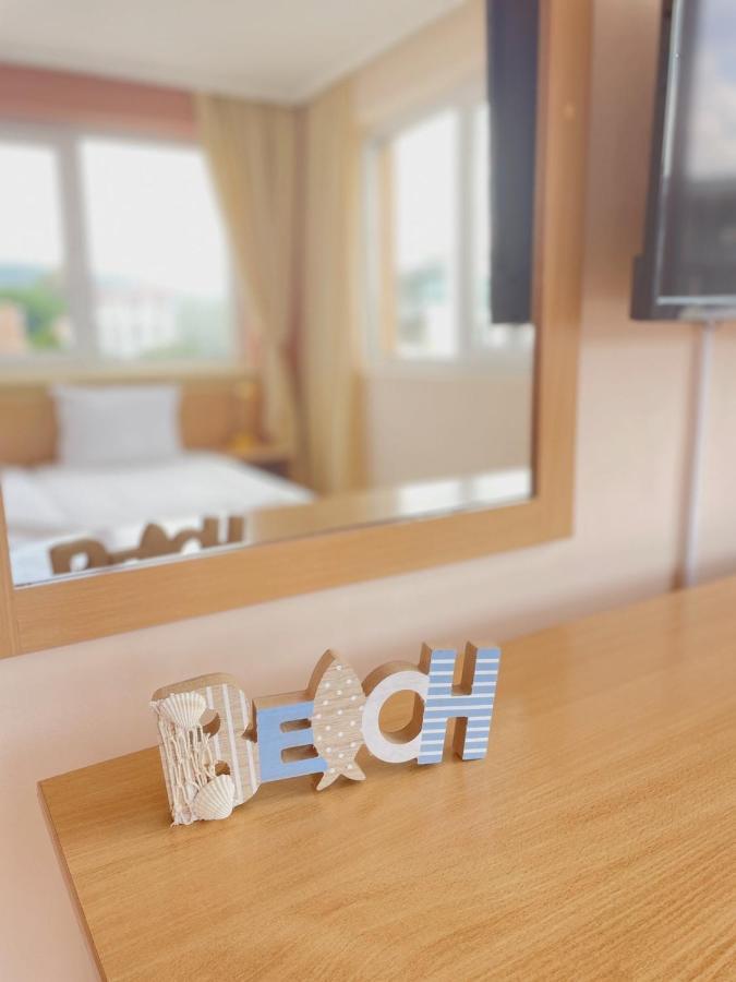 בלצ'יק Family Hotel Morska Zvezda מראה חיצוני תמונה